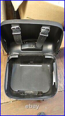 Harley Davidson Road King Tour Pak Top case with rack and back rest