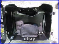 OEM Harley Tour Pak Pack Luggage Box 2009-2013 FLHTC Vivid Black & Silver