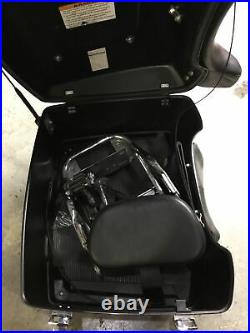 OEM Harley Tour Pak Pack Luggage Box 2009-2013 Vivid Black With Silver Pinstripes